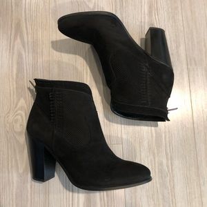 Vince Camuto Booties